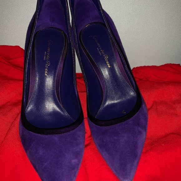 Pumps - Picture 6 of 6